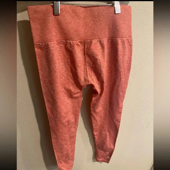 Gymshark Red Vital Seamless Leggings size Small - Picture 3 of 5